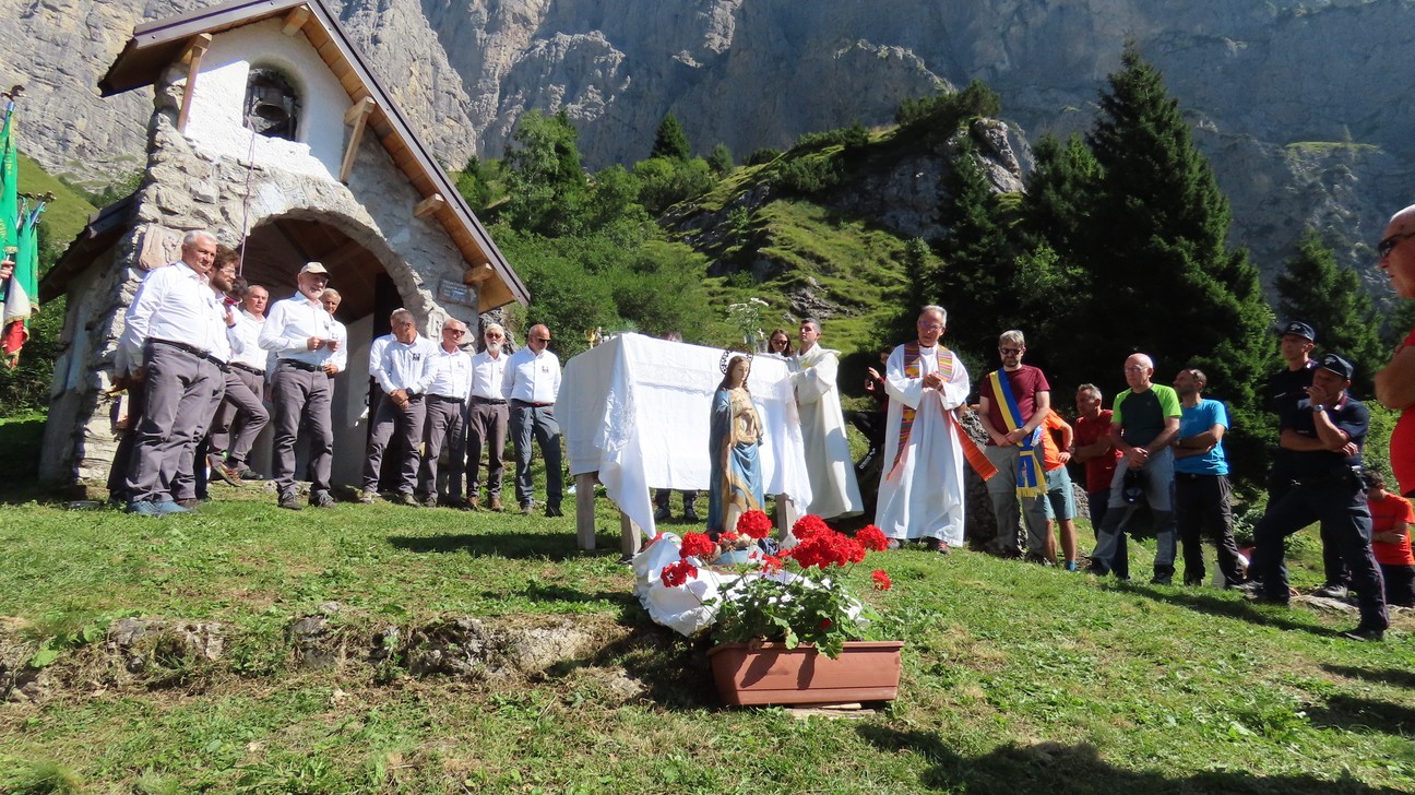 11 Cerimonia di ricollocazione